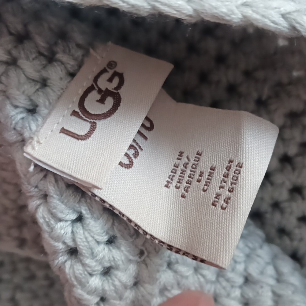 Ugg Beanie - image 7